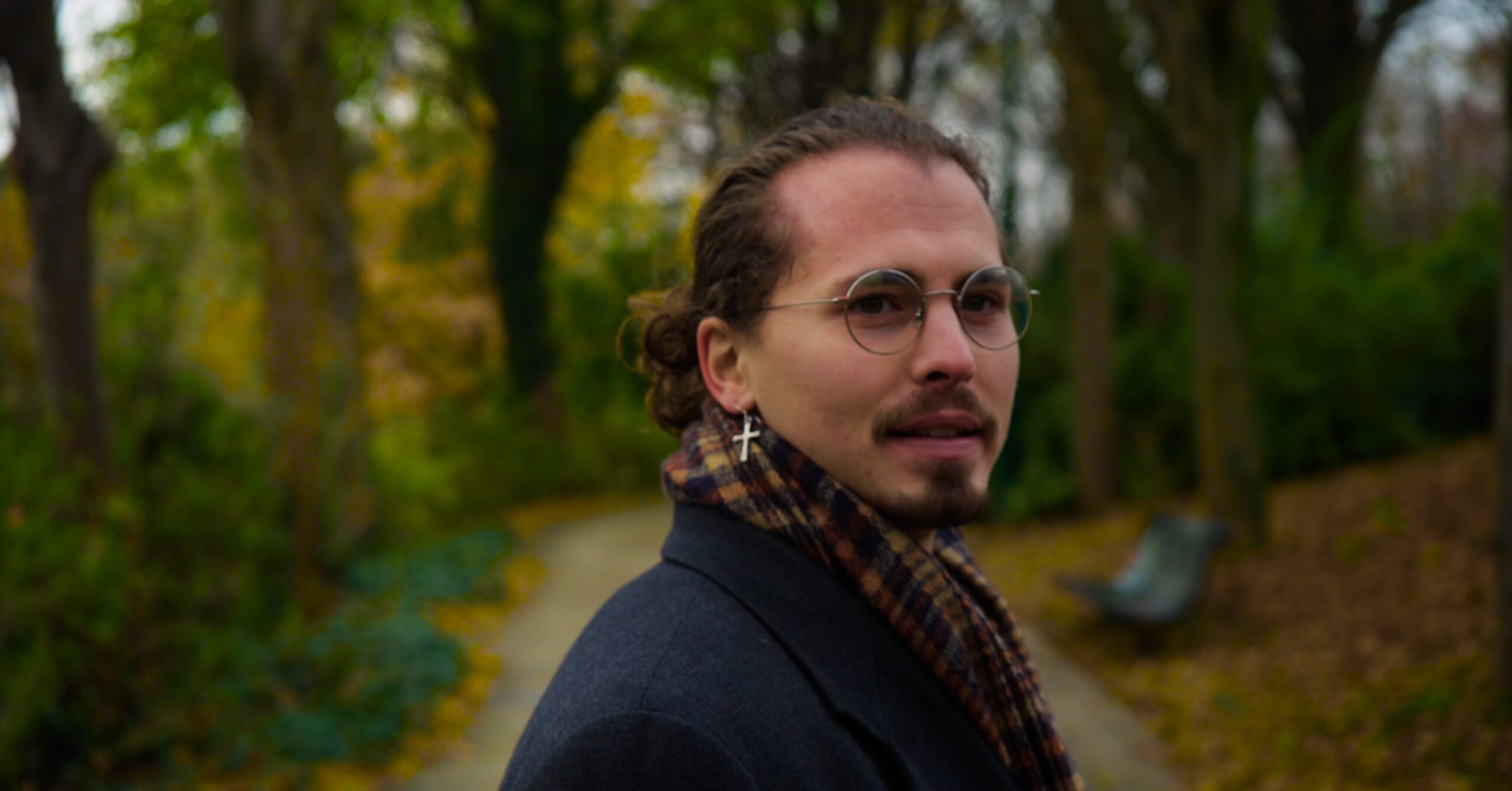 TIMELIGNE.00_07_30_17.Still233