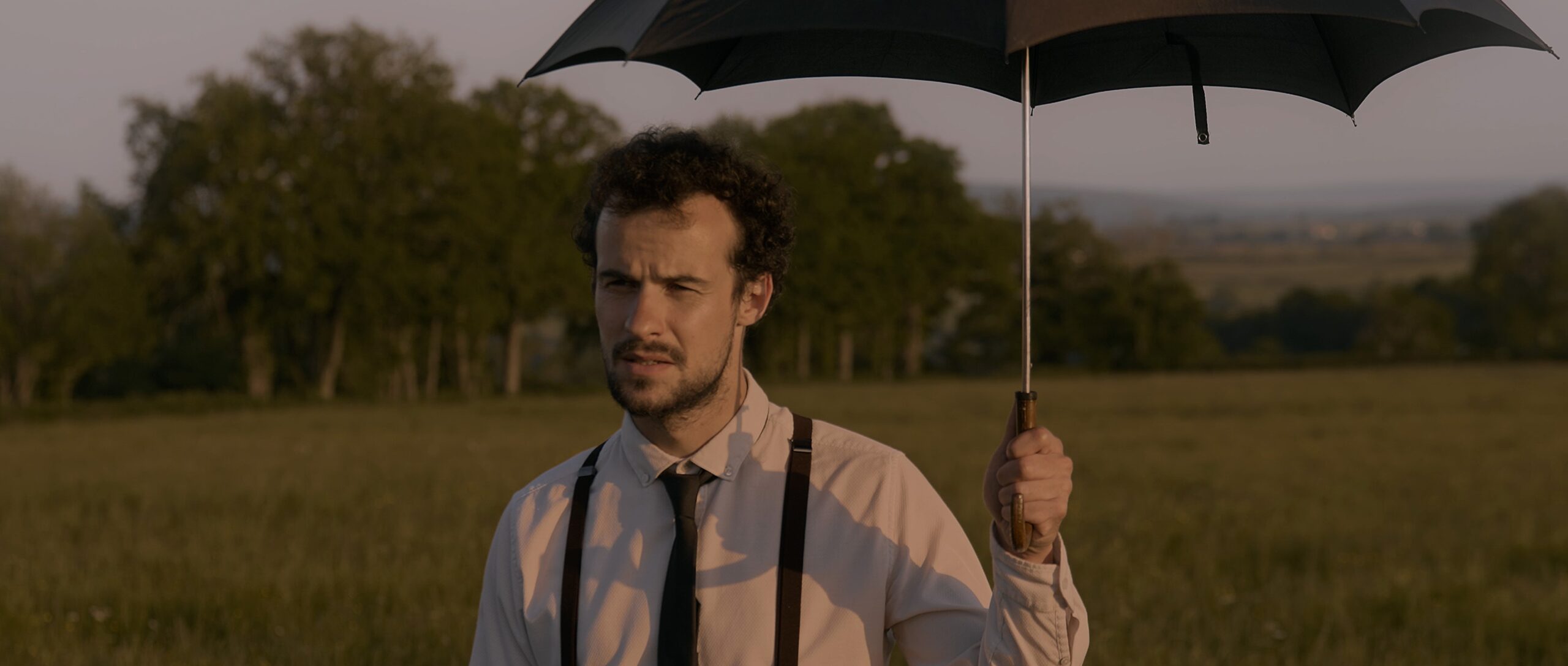 TIMELIGNE.00_08_04_19.Still240