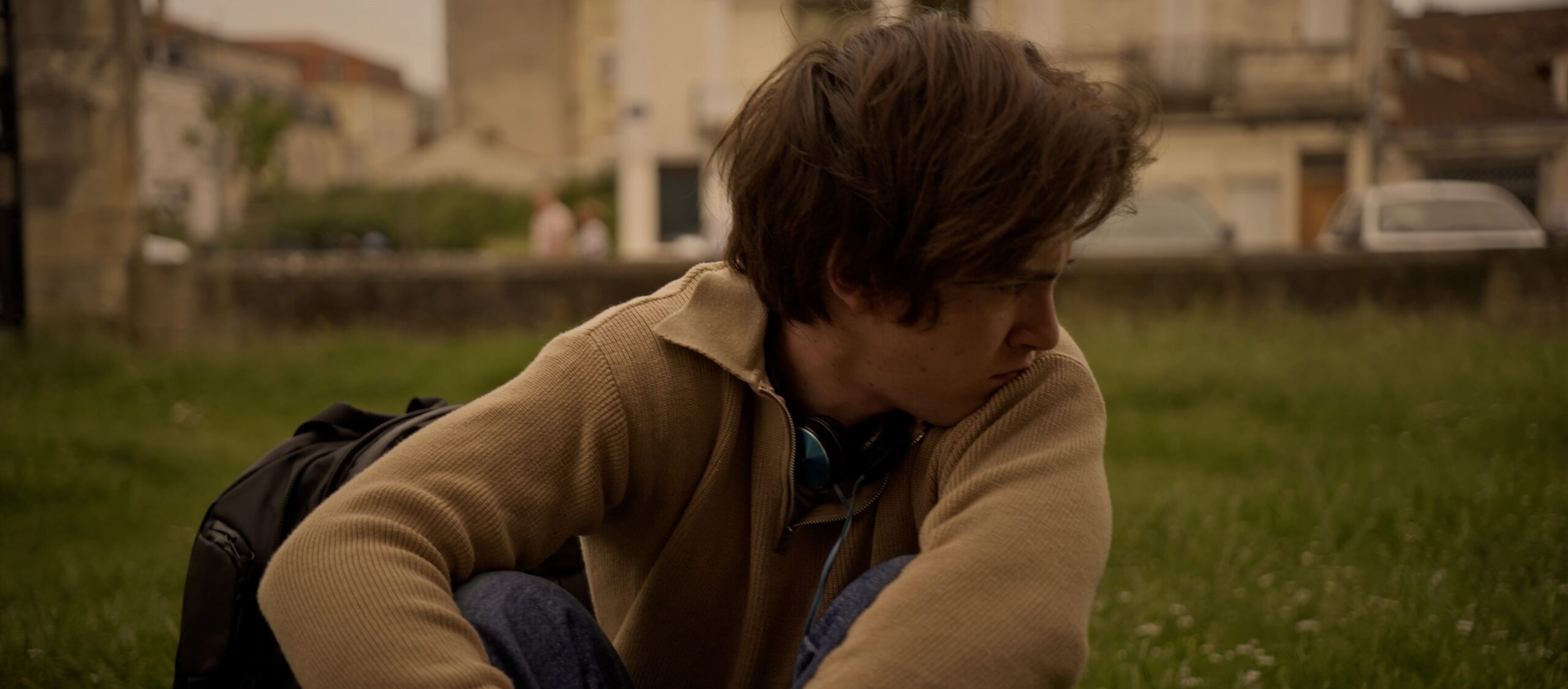 TIMELIGNE.00_09_42_20.Still260