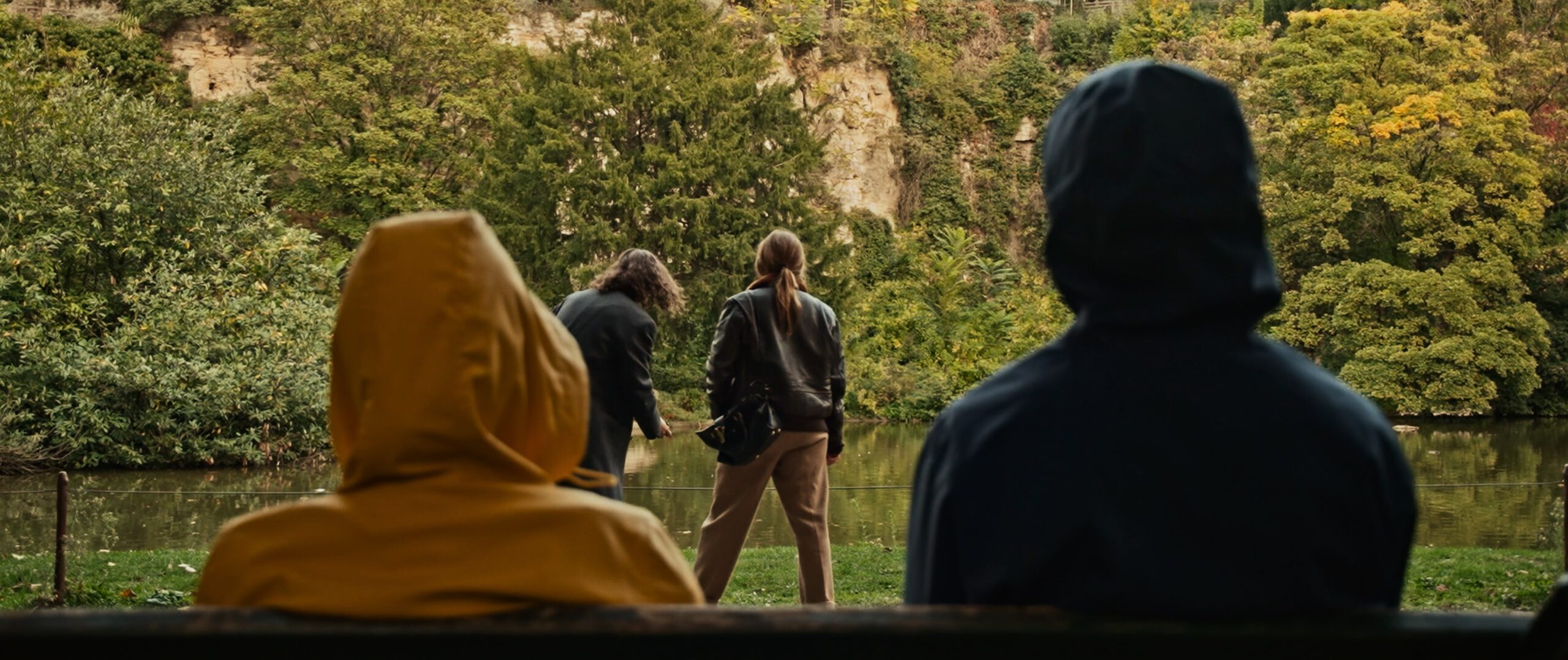 TIMELIGNE.00_12_43_01.Still296